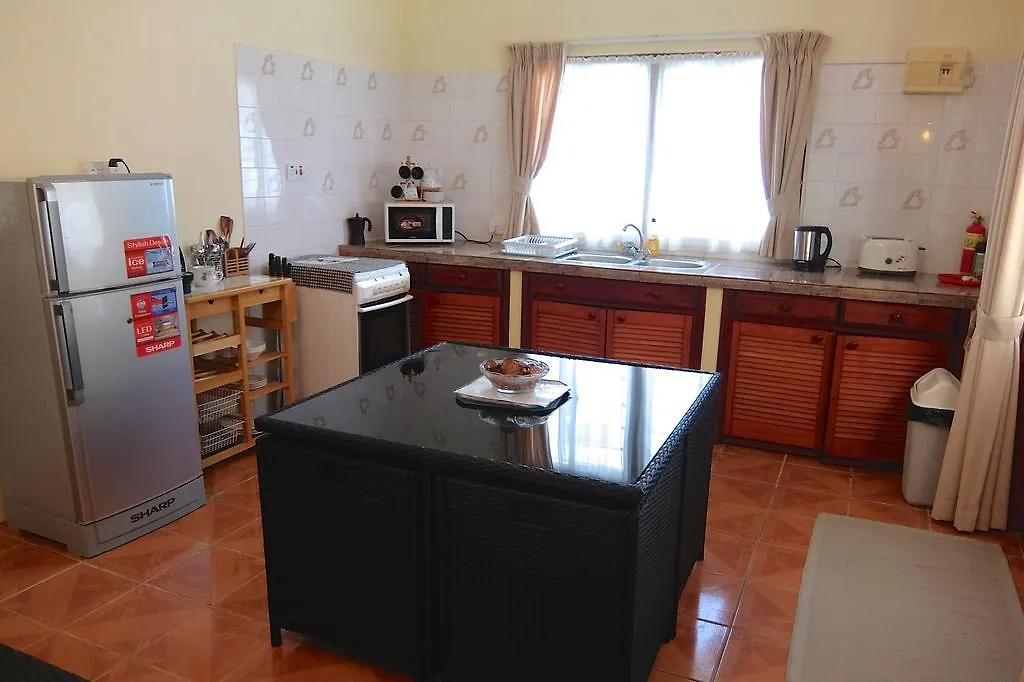 Pebbles Cove Villa Anse a La Mouche 0*,