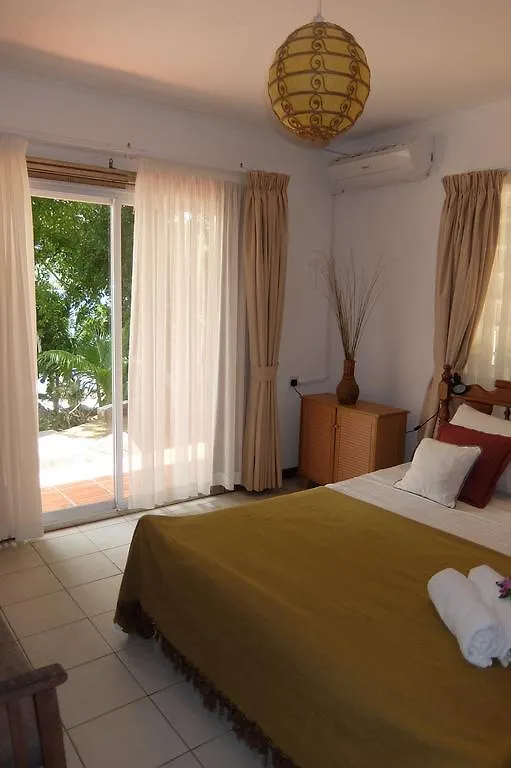 Pebbles Cove Villa Anse a La Mouche