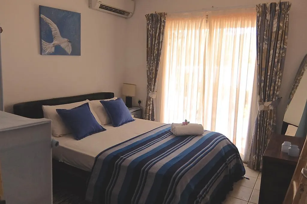 Pebbles Cove Villa Anse a La Mouche 0*,